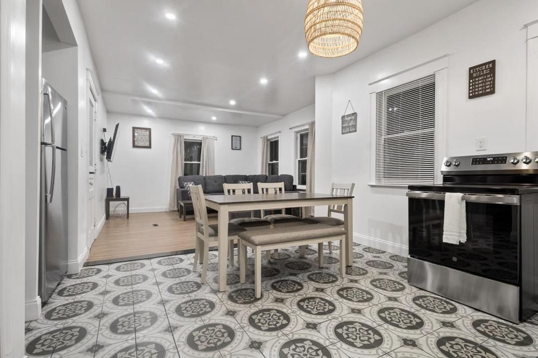 Large 5br 2ba Just Minutes From The Falls