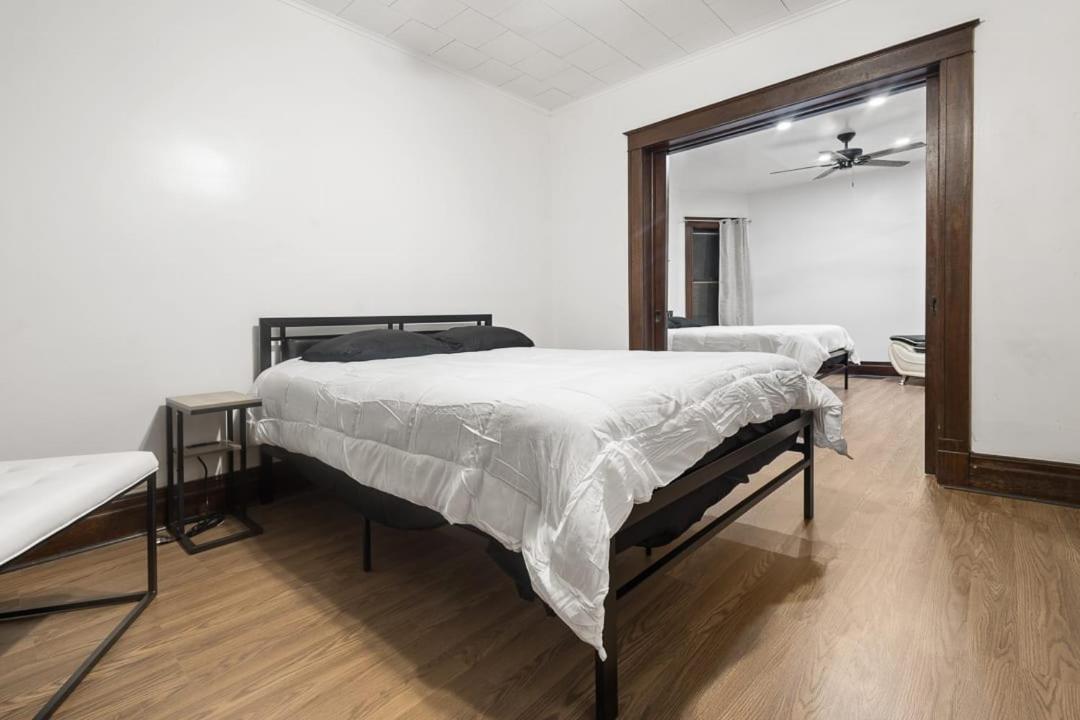 Hébergement de vacances Large 5br 2ba Just Minutes From The Falls Niagara Falls